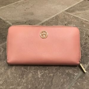 Tory Burch Robinson Zip Continental Wallet, Rose